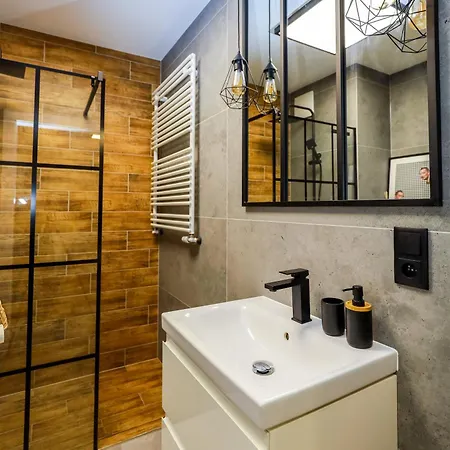 アパート River House - J&d